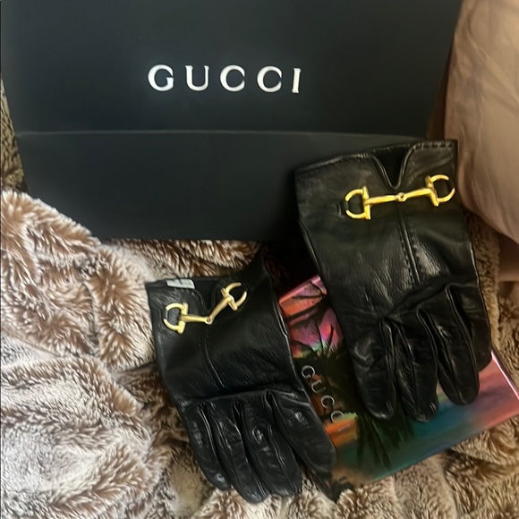 Gucci Black Leather Gloves with Gold Horse bit Accents size small - Picture 1 of 6